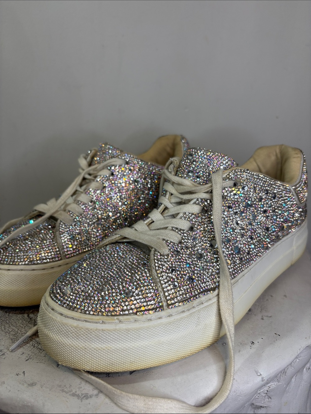 Betsey Johnson Sidny Rhinestone Sparkle Bedazzled All Over Glitter Gem Sneakers